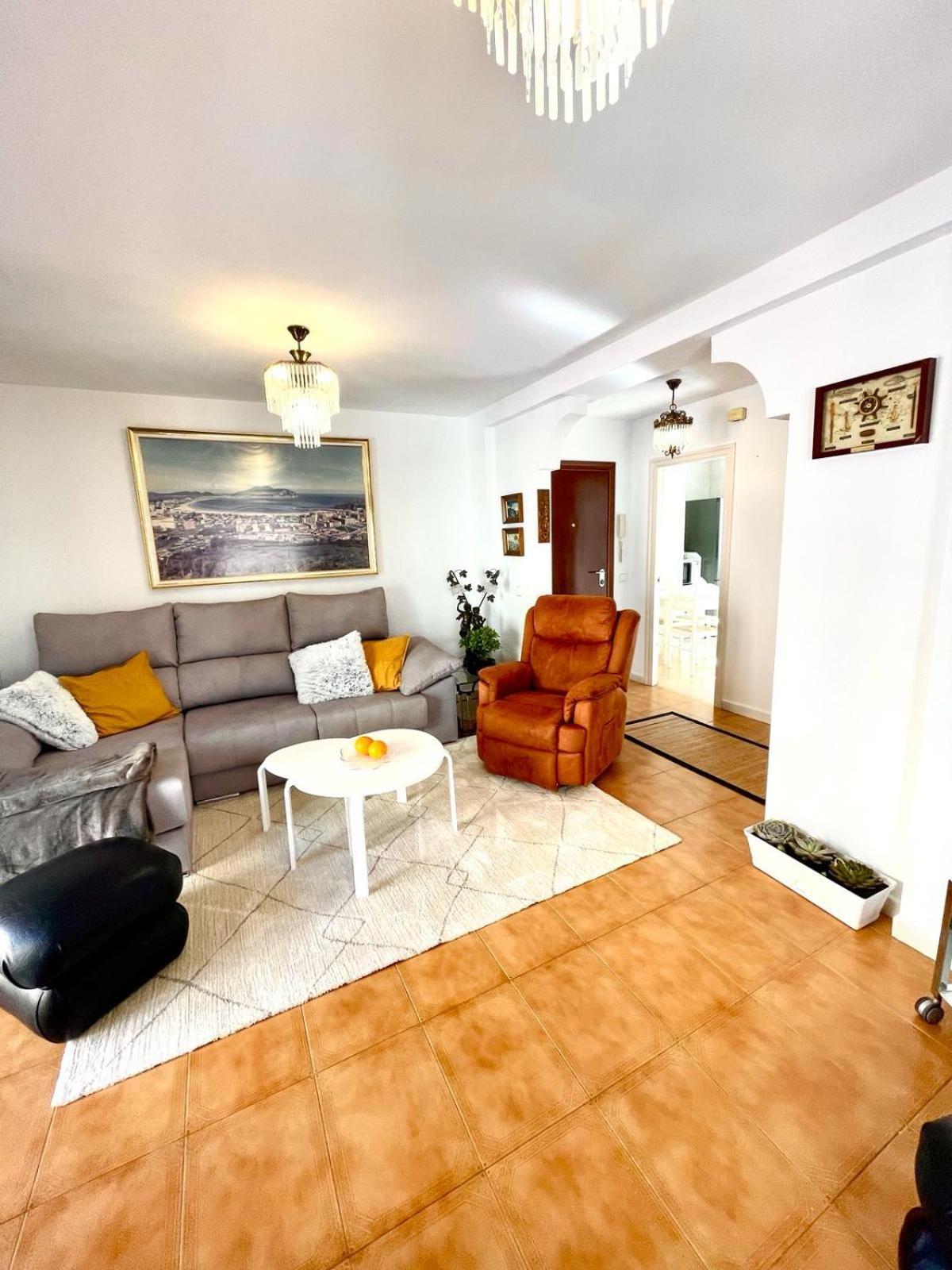 Apartamento Centro Torremolinos Con Solarium מראה חיצוני תמונה