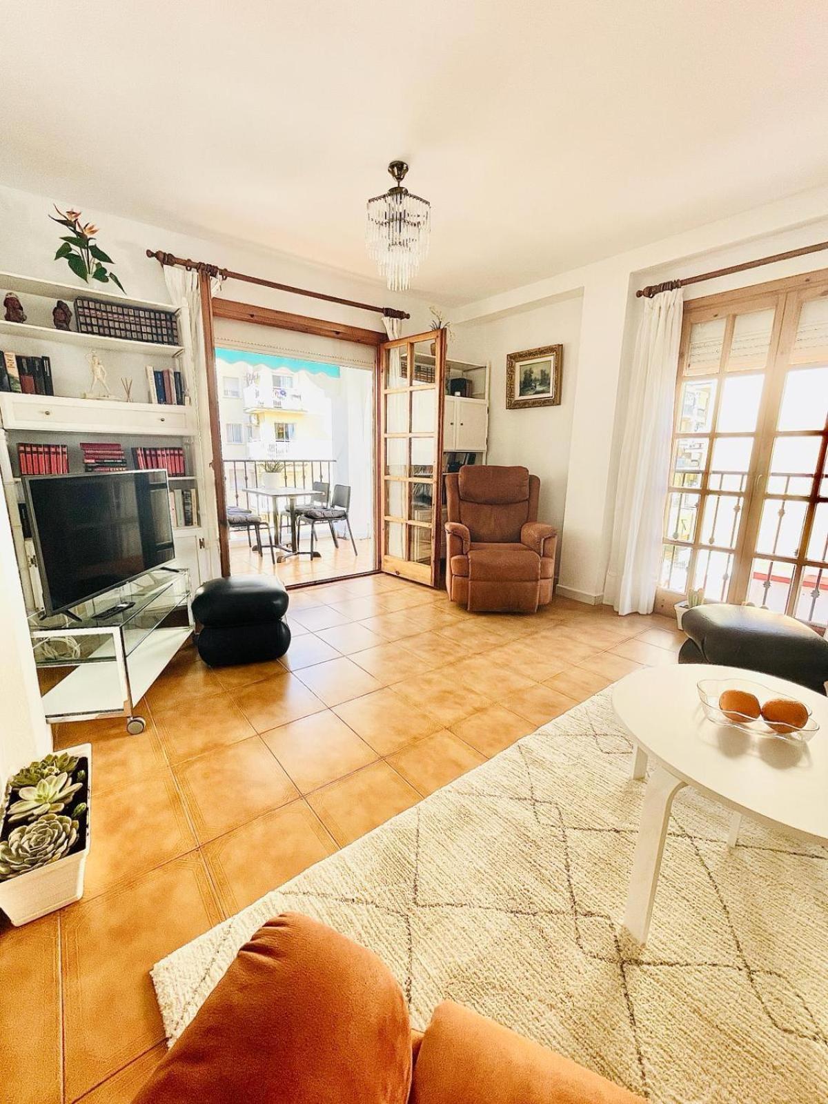 Apartamento Centro Torremolinos Con Solarium מראה חיצוני תמונה