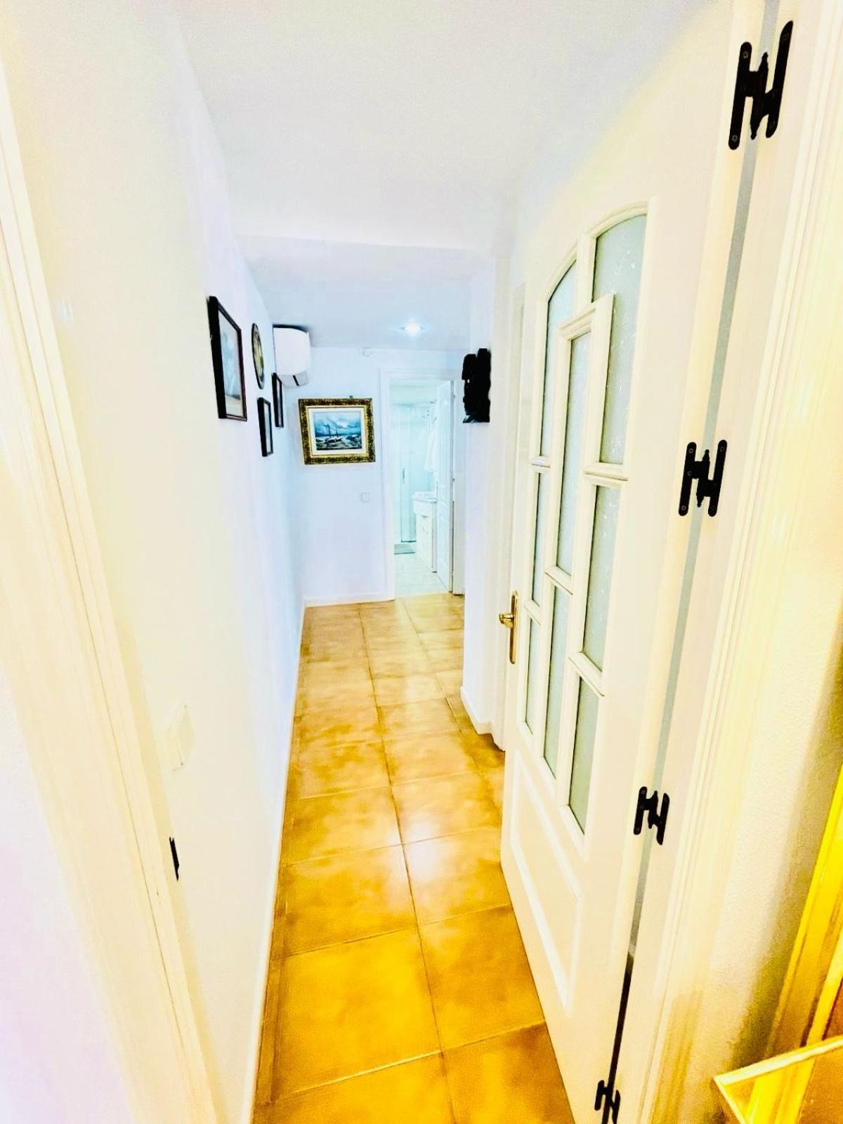 Apartamento Centro Torremolinos Con Solarium מראה חיצוני תמונה