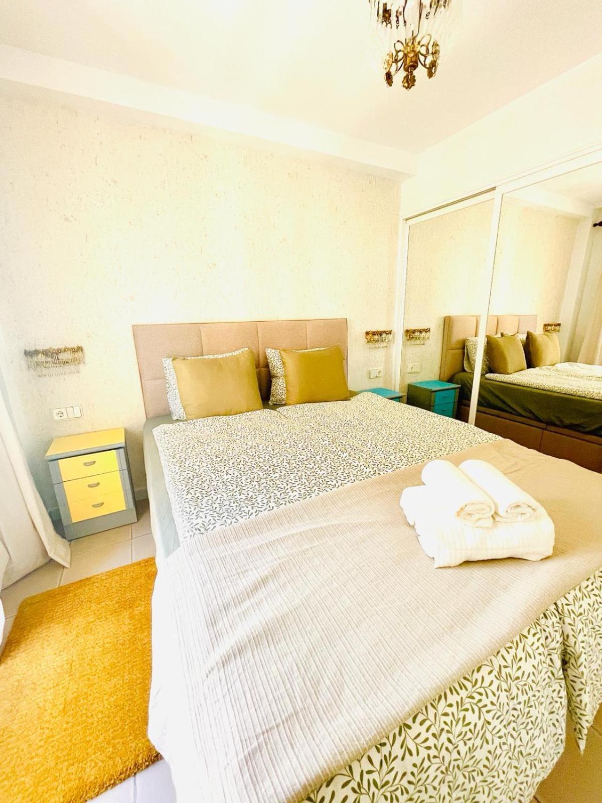 Apartamento Centro Torremolinos Con Solarium מראה חיצוני תמונה